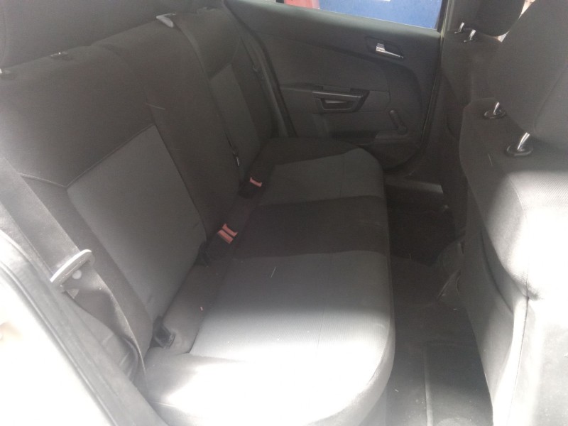 opel astra h berlina del año 2005