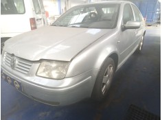 volkswagen bora berlina (1j2) del año 2002