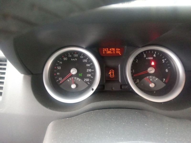 renault megane ii coupe/cabrio  | 0.03 - ... del año 2005