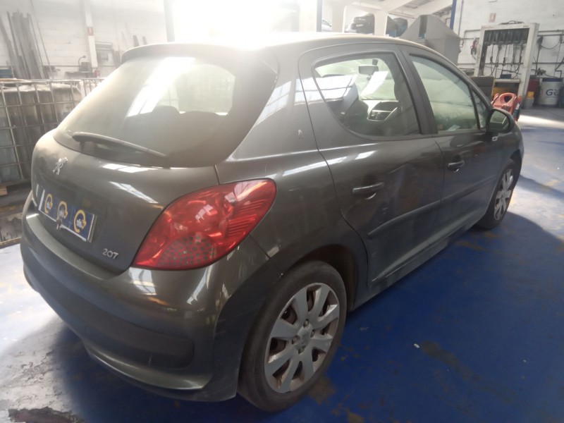 peugeot 207 del año 2008