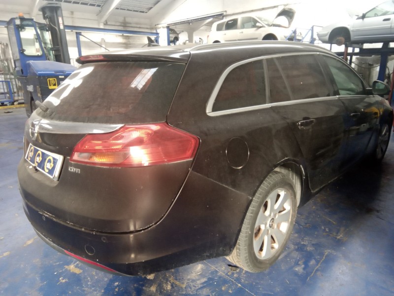 opel insignia sports tourer del año 2013