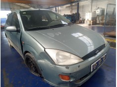 ford focus berlina (cak) del año 2000