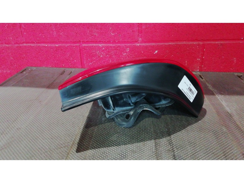 Recambio de piloto trasero izquierdo para toyota corolla (e11) referencia OEM IAM    Recambio de piloto trasero izquierdo para toyota corolla (e11) referencia OEM IAM