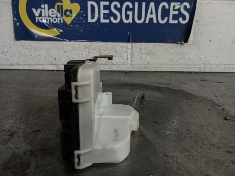 Recambio de cerradura puerta delantera derecha para seat ibiza (6k) 1.4 i referencia OEM IAM   