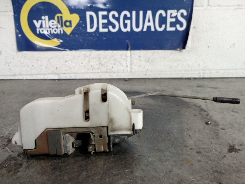 Recambio de cerradura puerta delantera derecha para seat ibiza (6k) 1.4 i referencia OEM IAM   