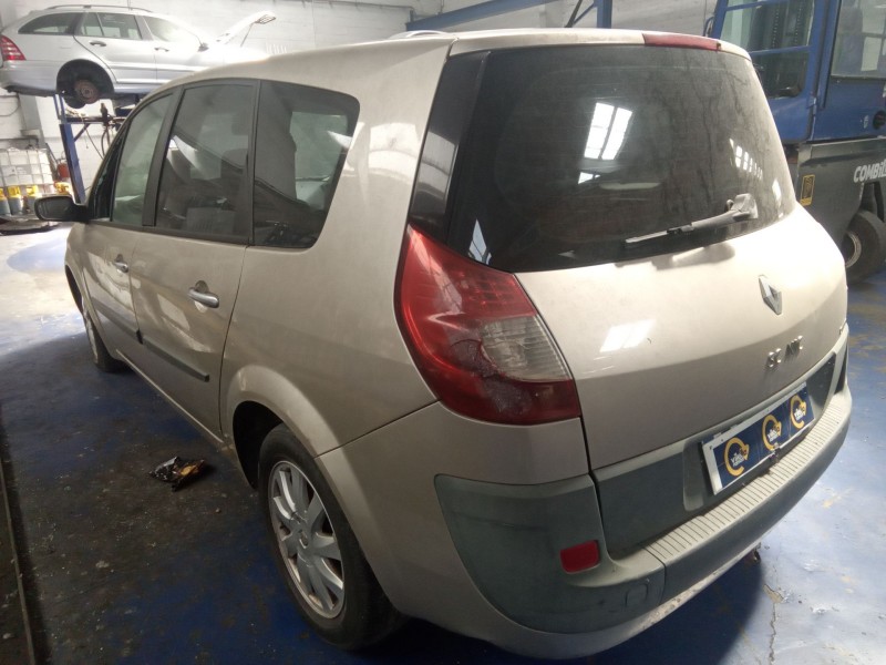 renault scenic ii del año 2007