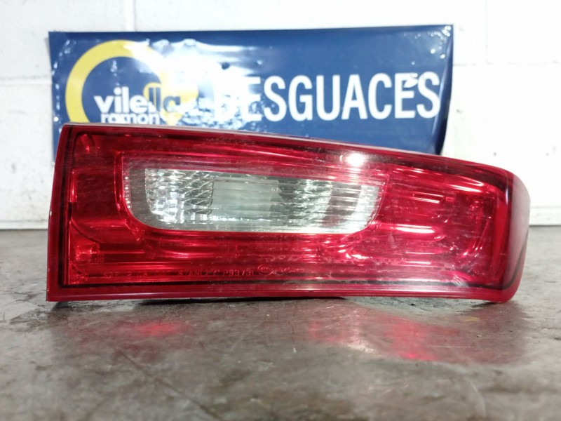 Recambio de piloto porton izquierdo para mitsubishi asx (ga0w)  | 0.10 - ...  | 0.10 - ... referencia OEM IAM   
