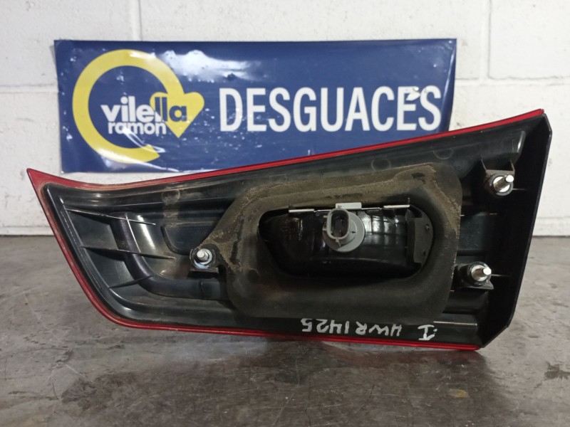 Recambio de piloto porton izquierdo para mitsubishi asx (ga0w)  | 0.10 - ...  | 0.10 - ... referencia OEM IAM   