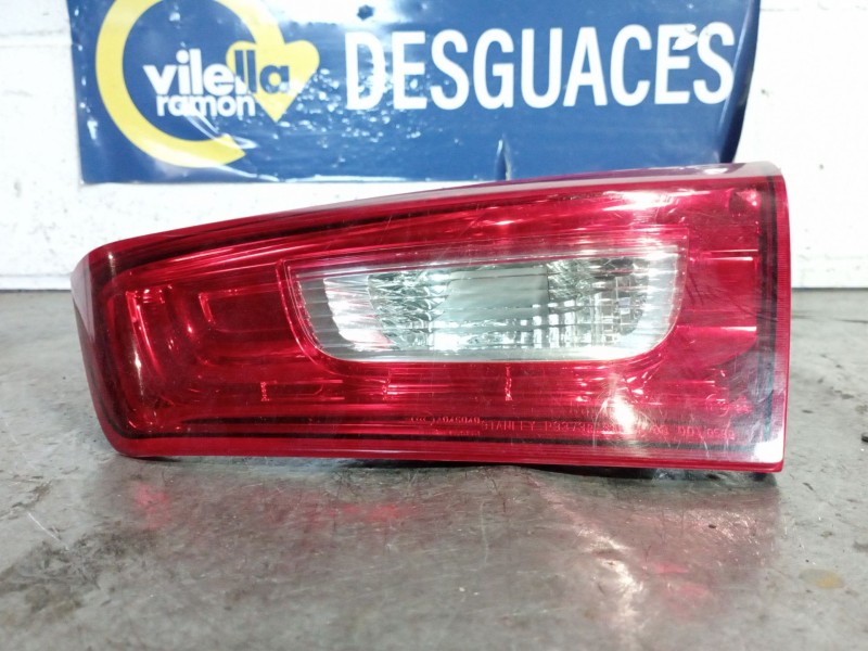 Recambio de piloto porton derecho para mitsubishi asx (ga0w)  | 0.10 - ...  | 0.10 - ... referencia OEM IAM   