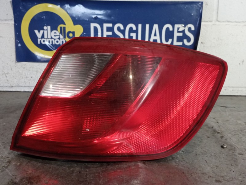 Recambio de piloto trasero derecho para seat ibiza (6j5) 1.6 tdi | 0.08 - ... 1.6 tdi | 0.08 - ... referencia OEM IAM   