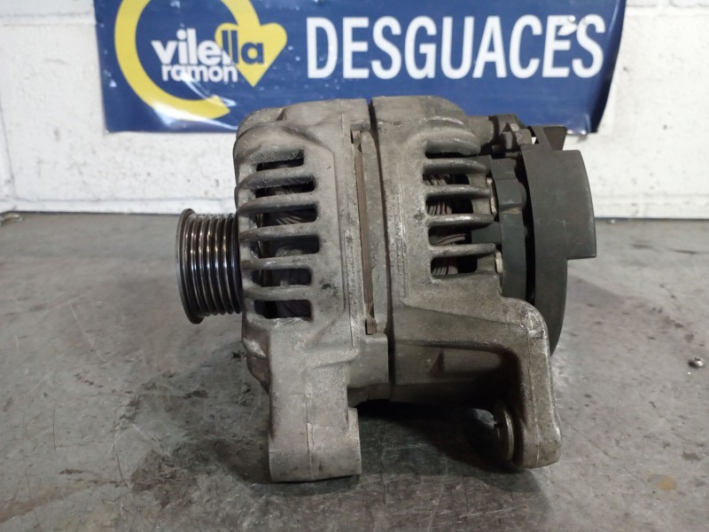 Recambio de alternador para opel zafira a 2.0 dti | 0.99 - ... 2.0 dti | 0.99 - ... referencia OEM IAM 0124415005 90561168 14V 1