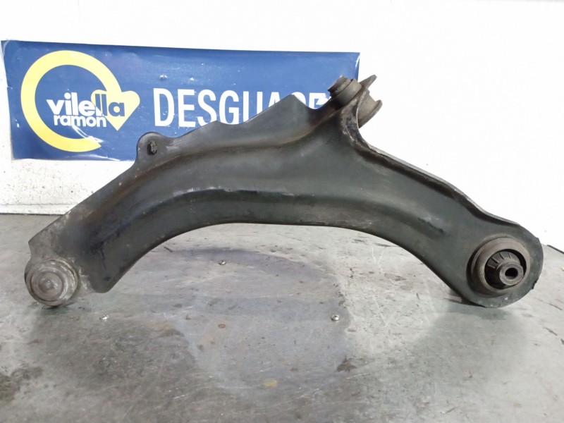Recambio de brazo suspension inferior delantero derecho para renault megane ii berlina 5p  | 0.00 - ...  | 0.00 - ... referencia