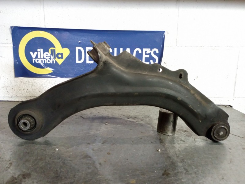 Recambio de brazo suspension inferior delantero izquierdo para renault megane ii berlina 5p  | 0.00 - ...  | 0.00 - ... referenc