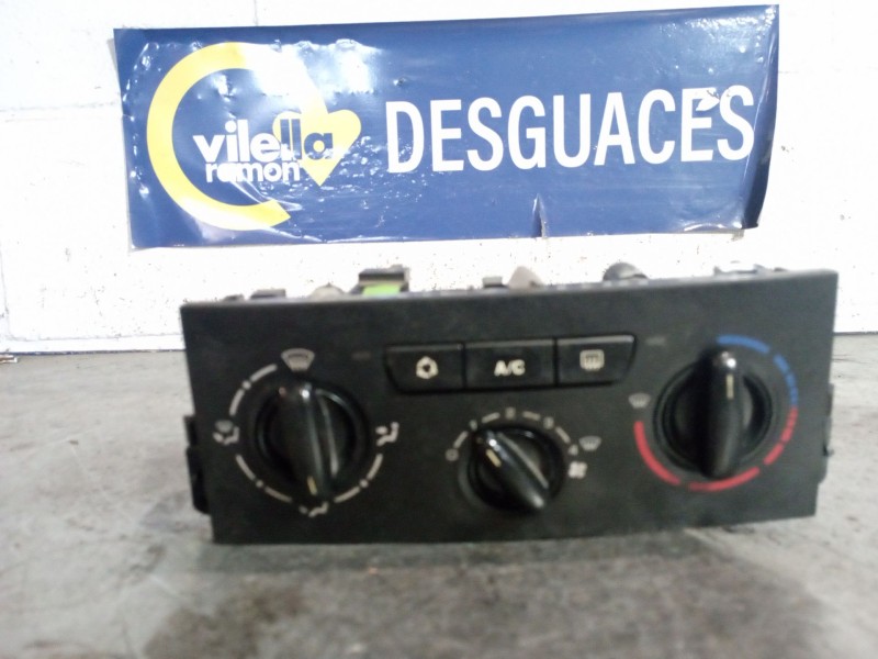 Recambio de mando calefaccion aire acondicionado para peugeot 207 1.6 hdi referencia OEM IAM 69910004 N102080F1 