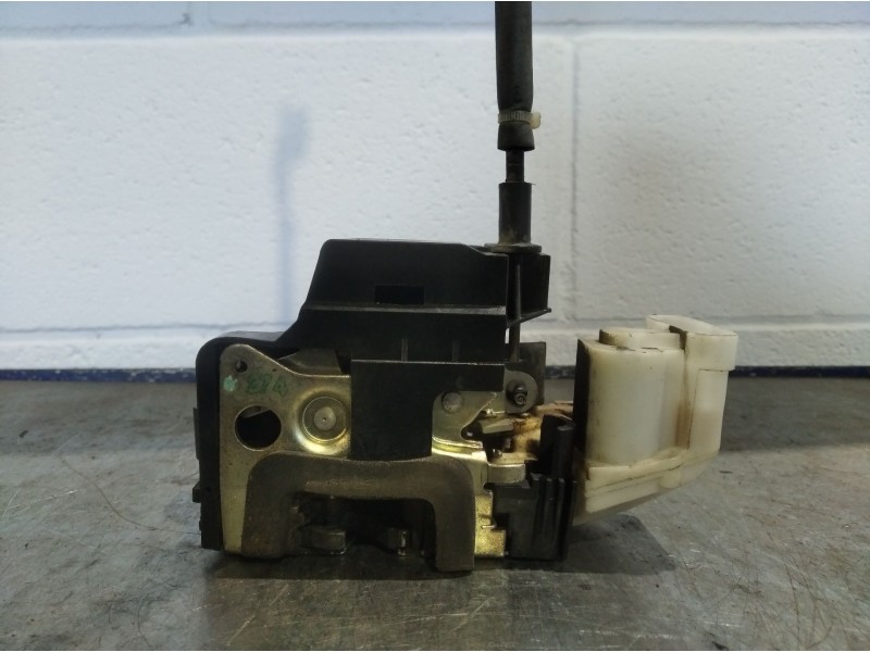 Recambio de cerradura puerta delantera izquierda para fiat doblo cargo (223)  | 0.01 - ...  | 0.01 - ... referencia OEM IAM   