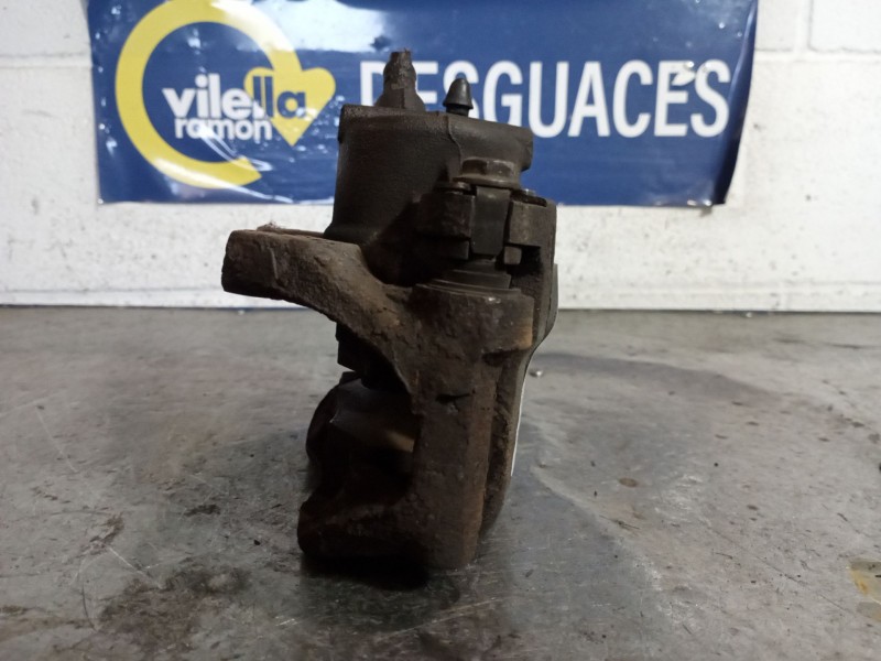 Recambio de pinza freno delantera izquierda para renault kango referencia OEM IAM   