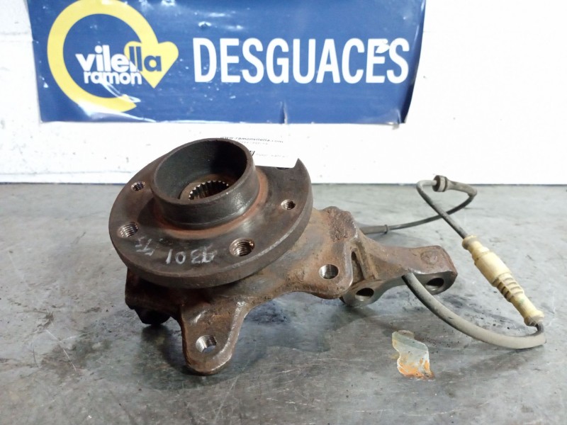 Recambio de mangueta delantera derecha para renault kango referencia OEM IAM   