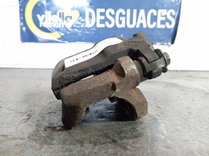 Recambio de pinza freno delantera derecha para renault kango referencia OEM IAM   