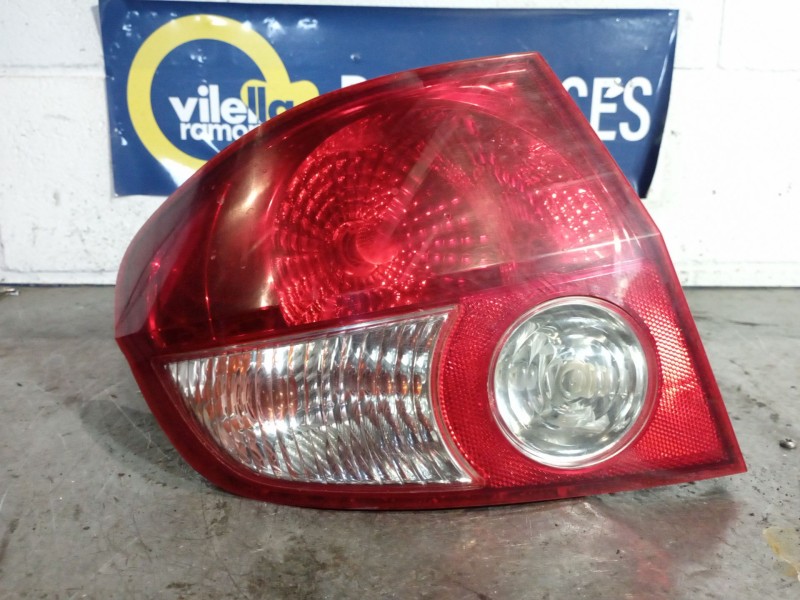 Recambio de piloto trasero izquierdo para hyundai getz (tb) 1.3 12v cat referencia OEM IAM   