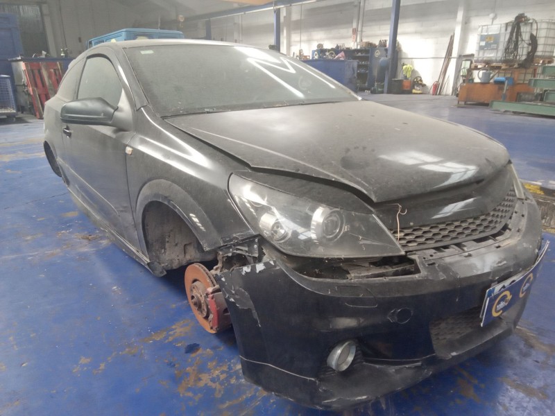 opel astra gtc del año 2008