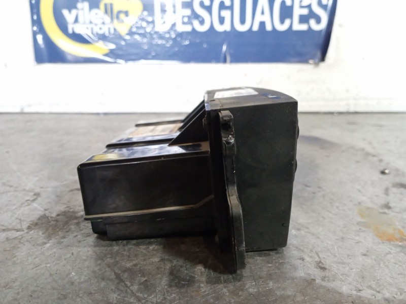 Recambio de mando climatizador para kia sorento 2.4 16v cat referencia OEM IAM 972503E1100 2177602172OE 