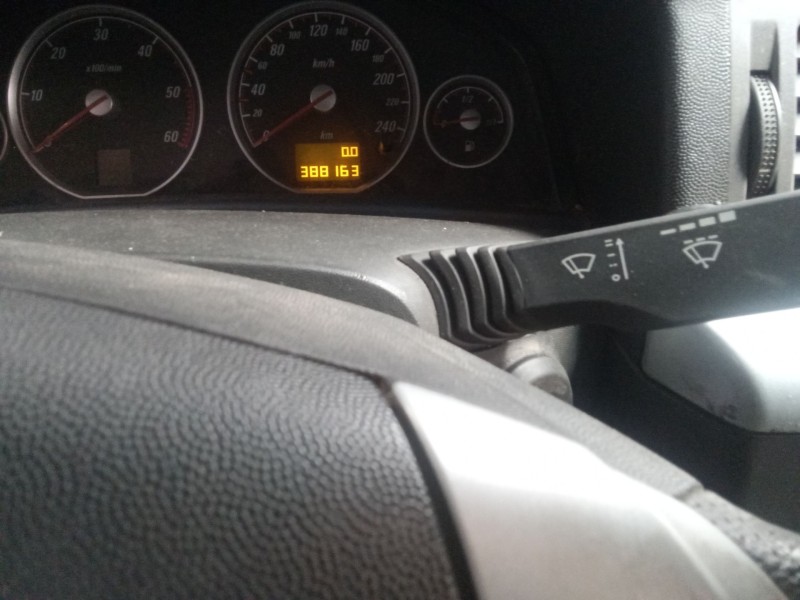 opel vectra c berlina del año 2005