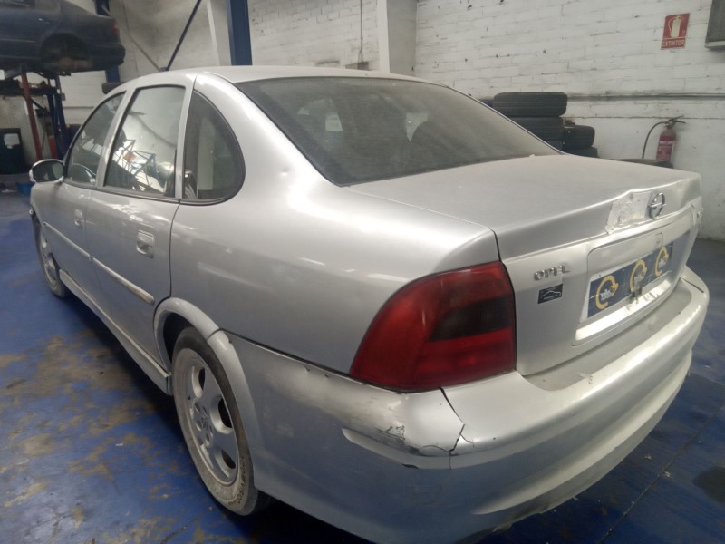 opel vectra b berlina  | 0.95 - 0.02 del año 2000