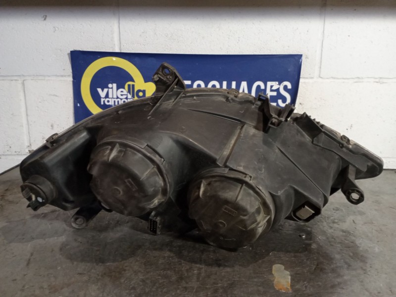 Recambio de faro derecho para peugeot 307 (s1) 2.0 hdi cat referencia OEM IAM   