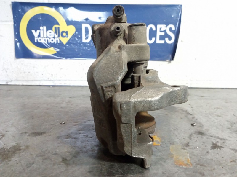 Recambio de pinza freno delantera izquierda para opel vectra c berlina 1.9 cdti referencia OEM IAM   