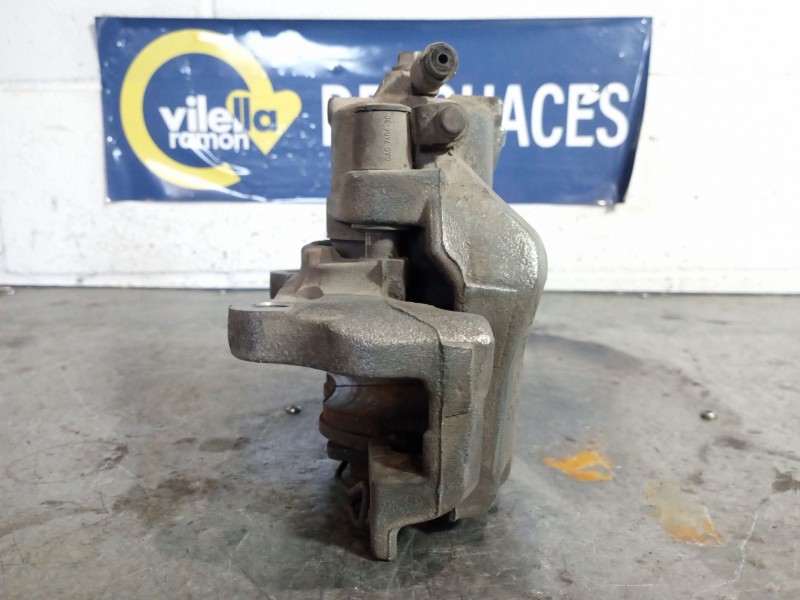 Recambio de pinza freno delantera derecha para opel vectra c berlina 1.9 cdti referencia OEM IAM   