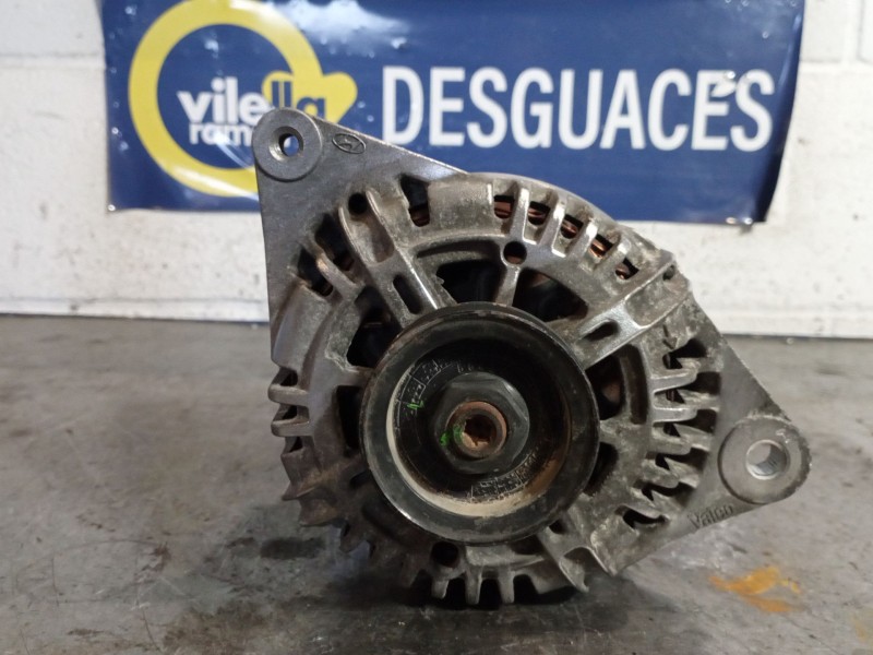 Recambio de alternador para kia sorento 2.4 16v cat referencia OEM IAM A0002655009 3730038400 13.5V 110A