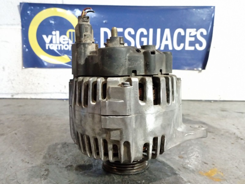 Recambio de alternador para kia sorento 2.4 16v cat referencia OEM IAM A0002655009 3730038400 13.5V 110A