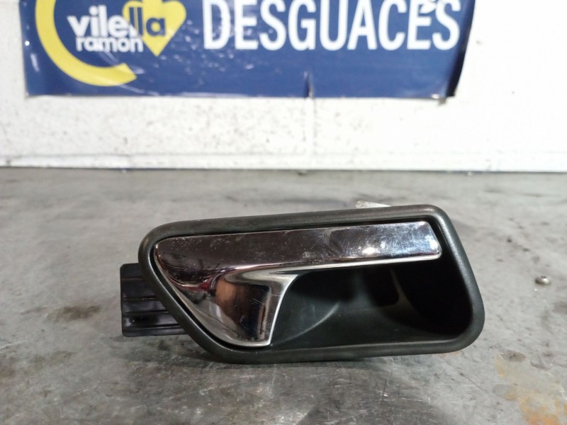 Recambio de maneta interior delantera derecha para volkswagen touran (1t1) 2.0 tdi referencia OEM IAM   