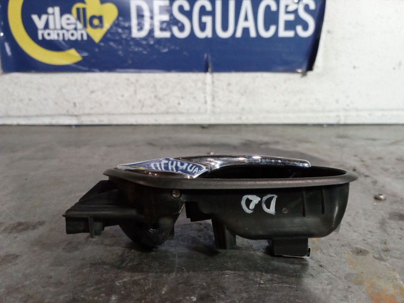 Recambio de maneta interior delantera derecha para volkswagen touran (1t1) 2.0 tdi referencia OEM IAM   