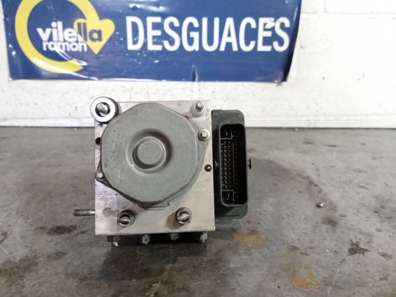 Recambio de abs para dacia sandero (10.2011 )  | 0.12 - ... (10.2011 )  | 0.12 - ... referencia OEM IAM 476605492R  