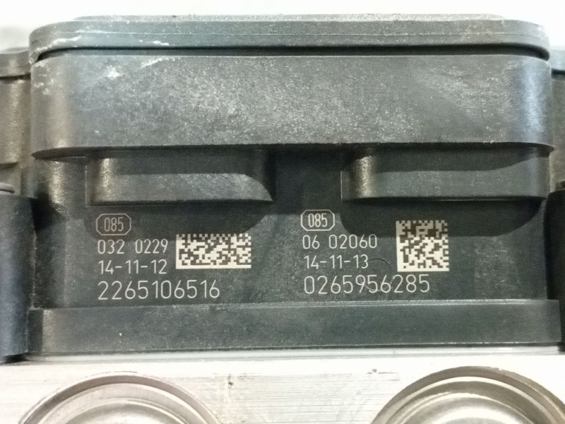 Recambio de abs para dacia sandero (10.2011 )  | 0.12 - ... (10.2011 )  | 0.12 - ... referencia OEM IAM 476605492R  