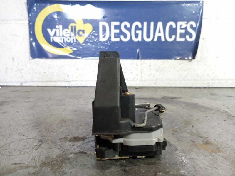 Recambio de cerradura puerta delantera izquierda para peugeot 307 break / sw (s1) break xs referencia OEM IAM   