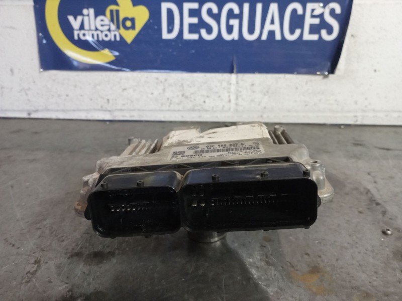 Recambio de centralita motor uce para volkswagen scirocco 1.4 tsi 160 referencia OEM IAM 0261s04348  