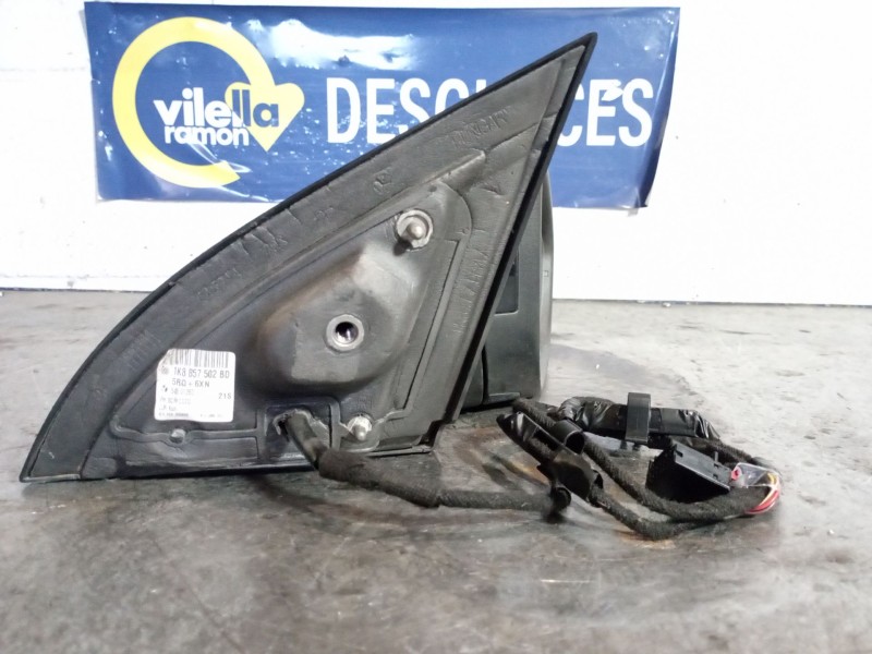 Recambio de retrovisor derecho para volkswagen scirocco 1.4 tsi 160 referencia OEM IAM   