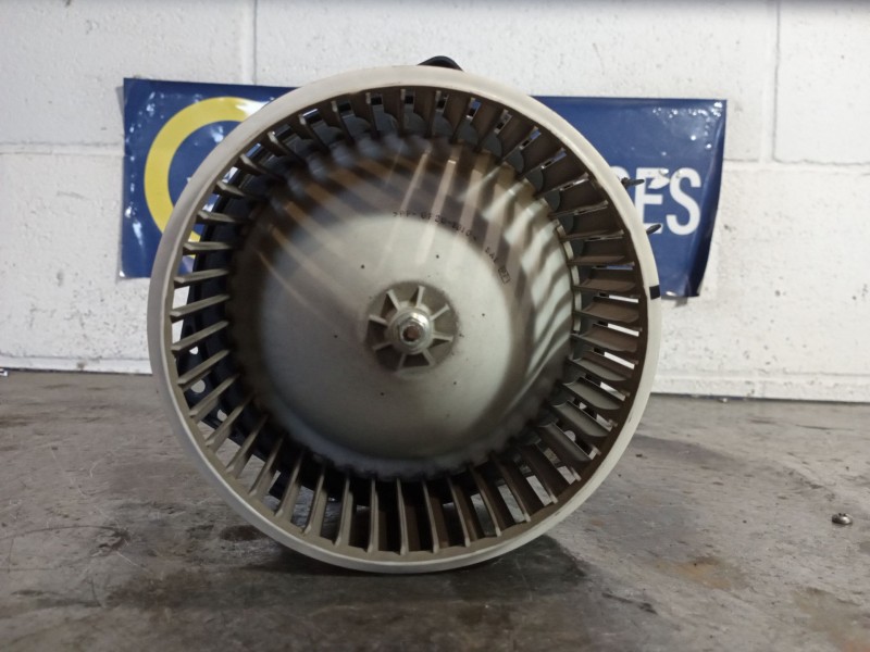 Recambio de motor calefaccion para renault laguna iii dynamique referencia OEM IAM 8400004  