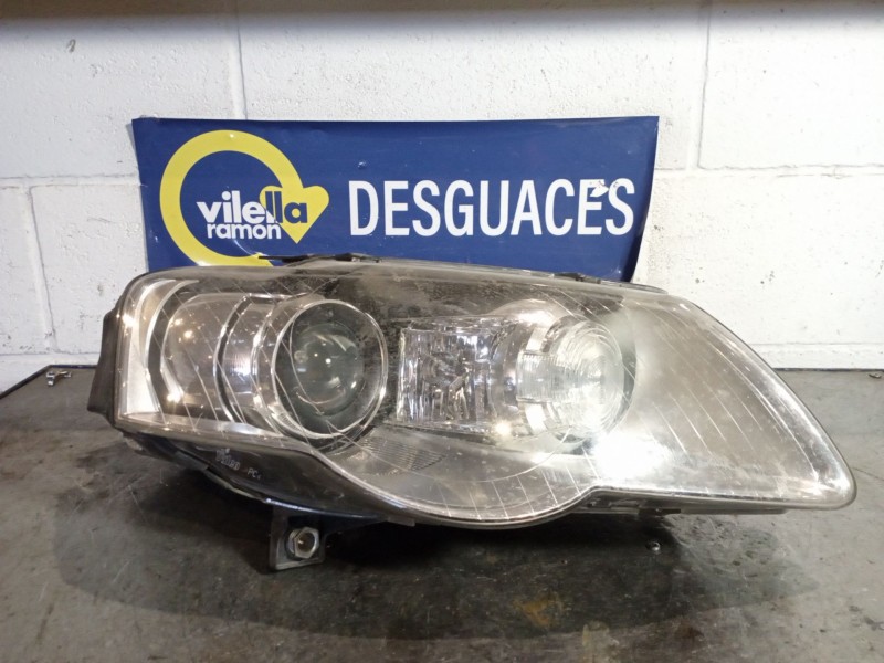 Recambio de faro derecho para volkswagen passat berlina (3c2) 2.0 tdi referencia OEM IAM XENON  