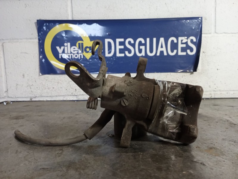 Recambio de pinza freno trasera derecha para skoda octavia berlina (1z3) 1.9 tdi referencia OEM IAM   