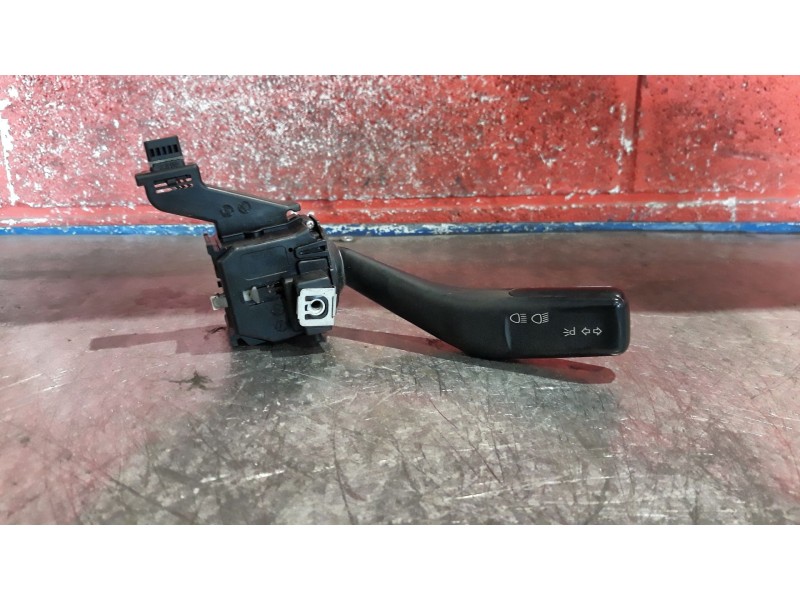 Recambio de mando intermitentes para seat leon (1p1)  | 0.05 - ...  | 0.05 - ... referencia OEM IAM 1K0953513  