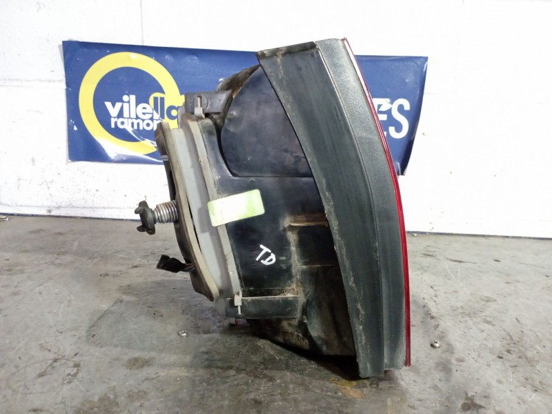 Recambio de piloto trasero derecho para volkswagen fox (5z1)  | 0.05 - ...  | 0.05 - ... referencia OEM IAM   