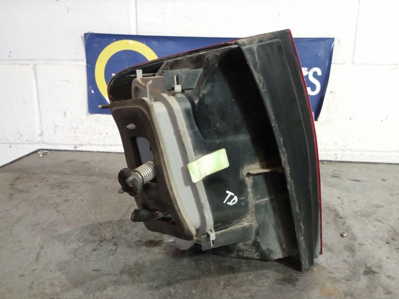 Recambio de piloto trasero derecho para volkswagen fox (5z1)  | 0.05 - ...  | 0.05 - ... referencia OEM IAM   