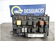 Recambio de caja reles fusibles para opel zafira b 1.9 cdti | 0.05 - ... 1.9 cdti | 0.05 - ... referencia OEM IAM 13242781 5DK00
