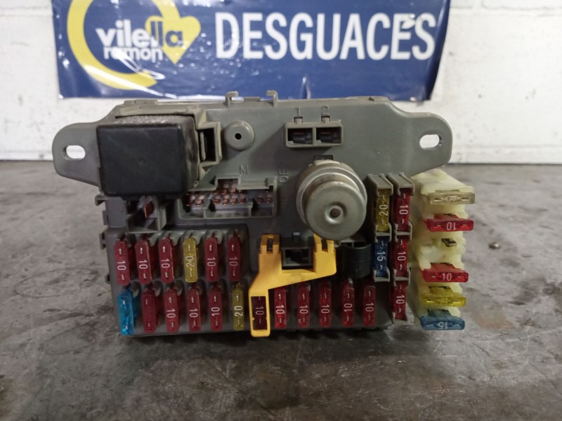 Recambio de caja reles fusibles para land rover discovery (salljg/lj) referencia OEM IAM 53900134A  