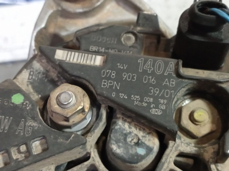 Recambio de alternador para audi a6 2.5 tdi referencia OEM IAM 0124525008 078903016AB 14V 140A
