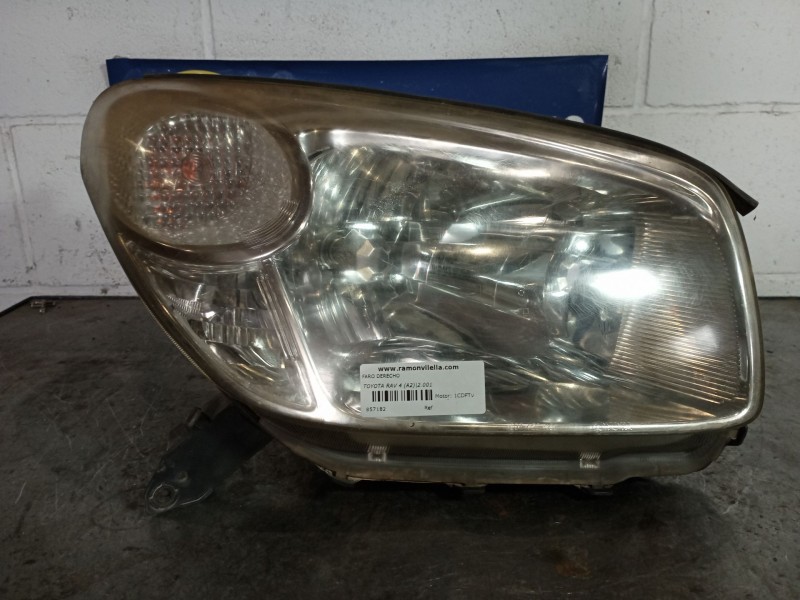 Recambio de faro derecho para toyota rav 4 (a2) 2.0 d-4d luna 4x4 referencia OEM IAM   