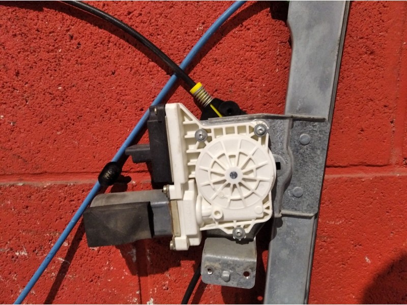 Recambio de elevalunas delantero izquierdo para citroen c2 referencia OEM IAM    Recambio de elevalunas delantero izquierdo para citroen c2 referencia OEM IAM